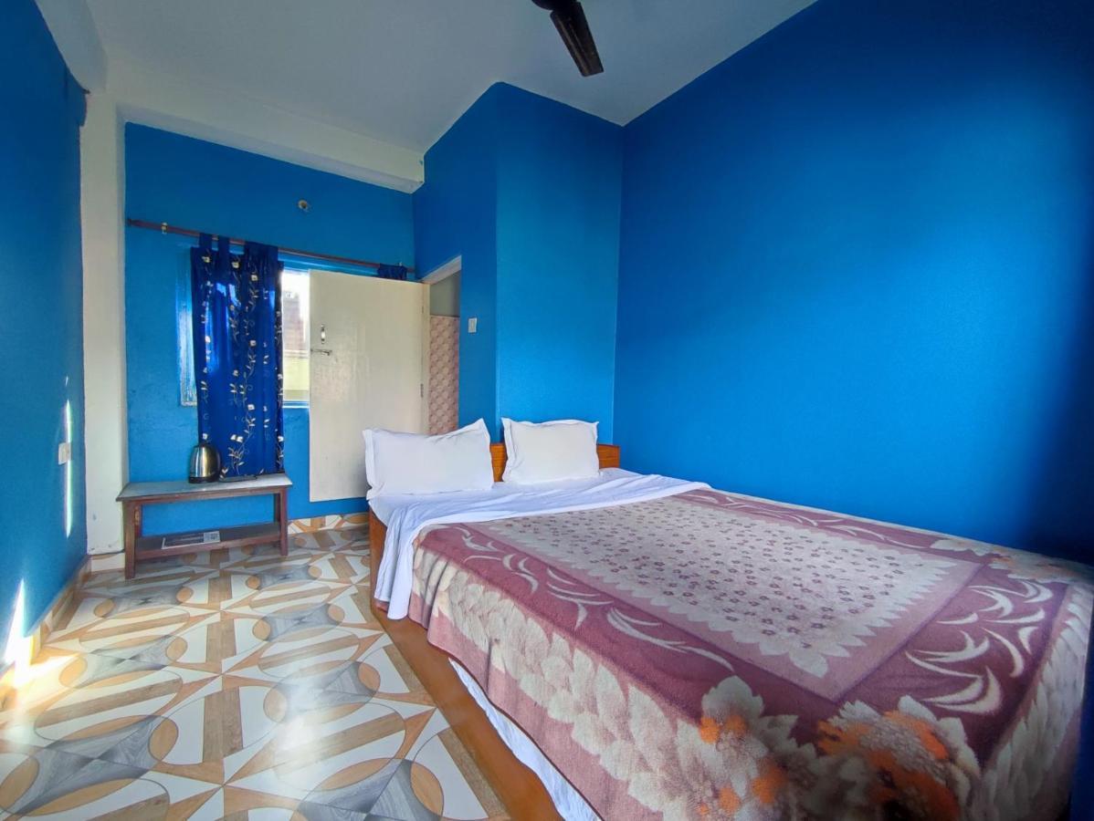 Tranquil Water Guest House Pokhara Esterno foto