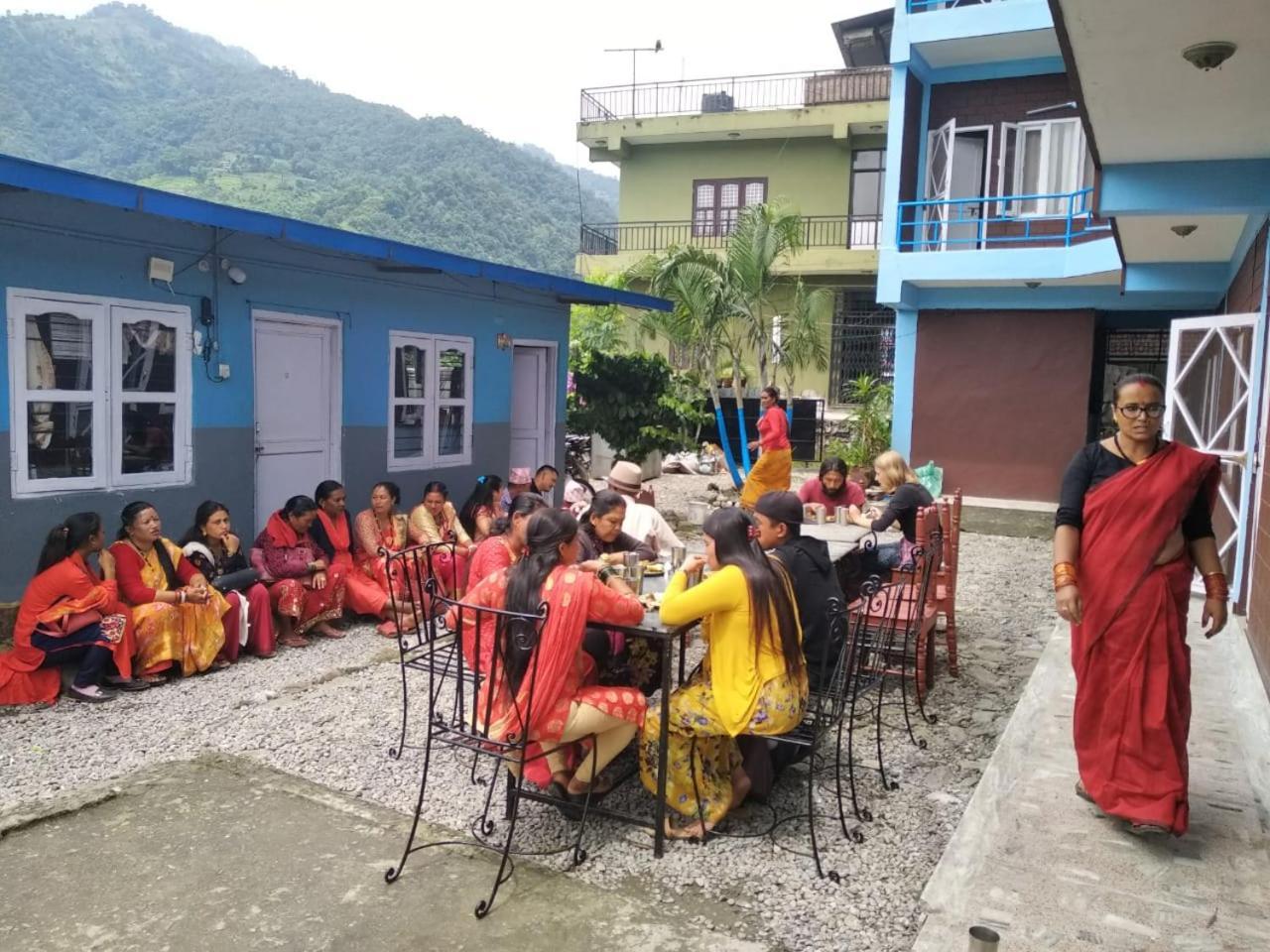 Tranquil Water Guest House Pokhara Esterno foto