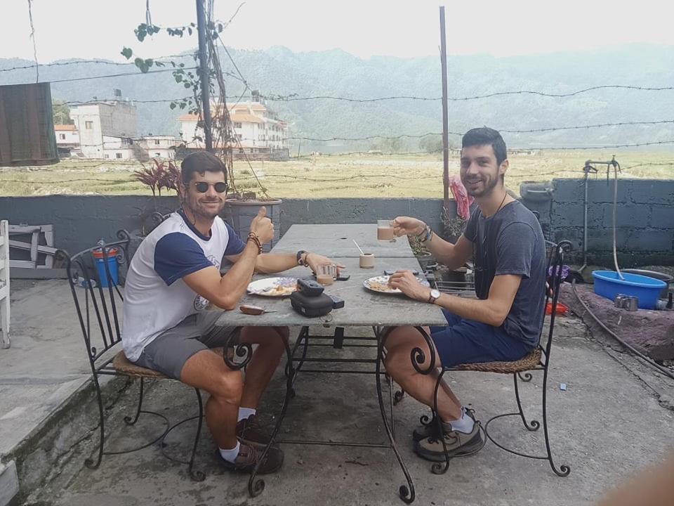 Tranquil Water Guest House Pokhara Esterno foto